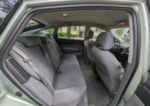 Toyota Prius cena 19900 przebieg: 231000, rok produkcji 2006 z Warszawa małe 92